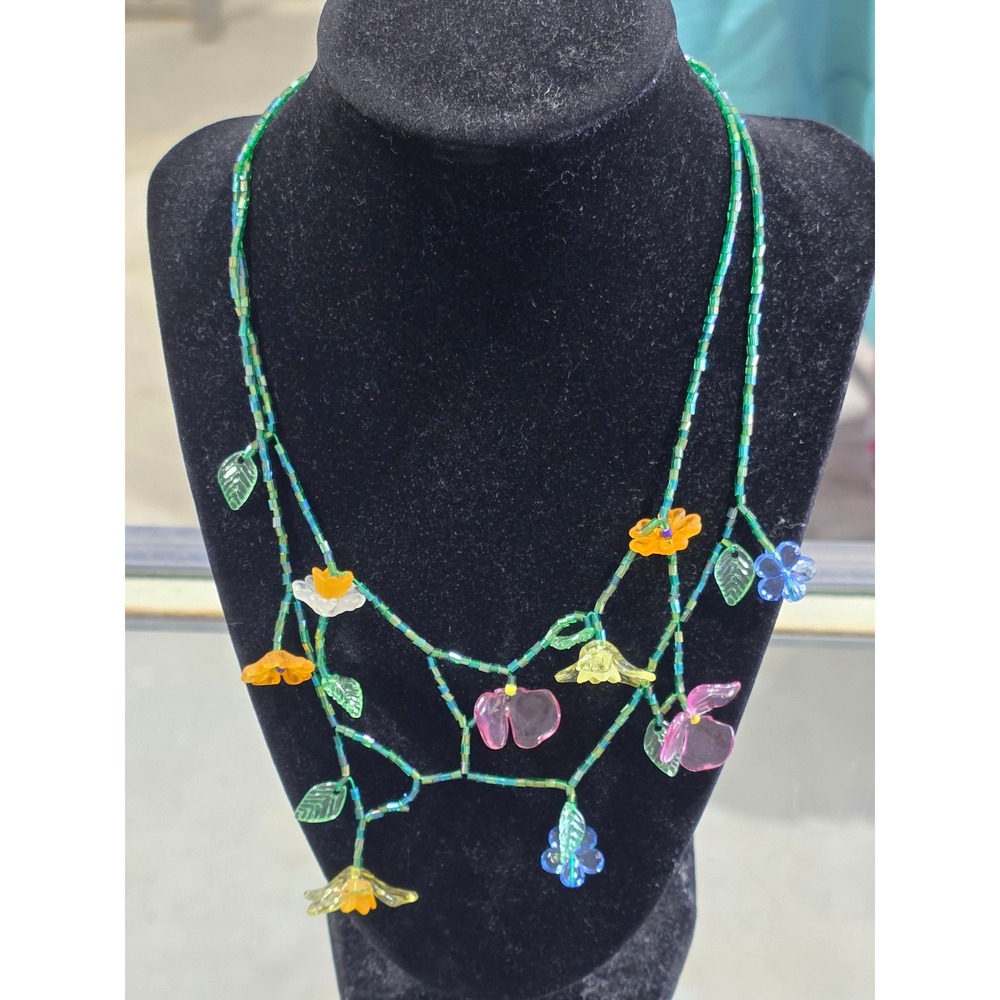 Zara floral bead necklace
